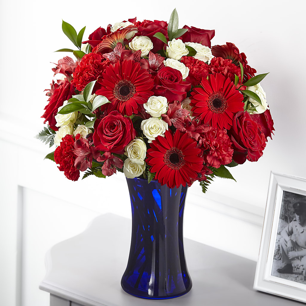 Hearts Embrace Bouquet – Boston City Florist, Boston MA