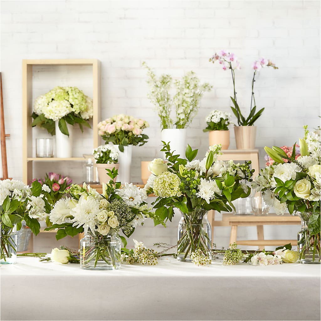 Classic Ivory – A Florist Original – Boston City Florist, Boston MA