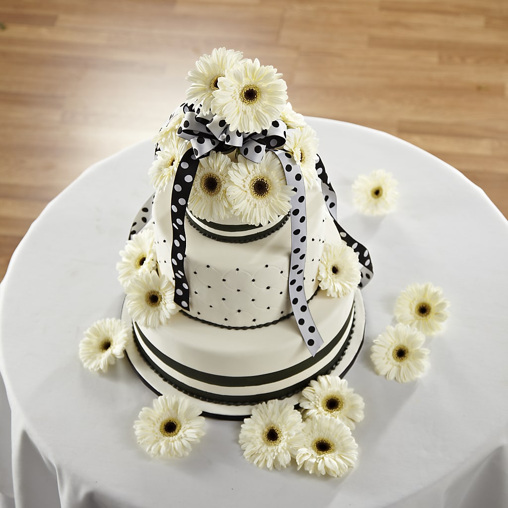 Simple Sophistication Cake Décor – Boston City Florist, Boston MA